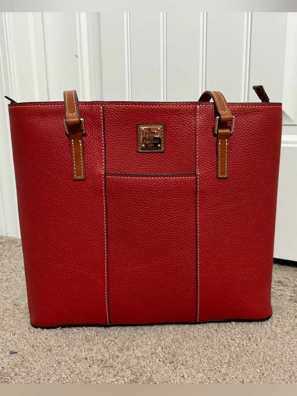 Pretty Dooney & Bourke true red pebbled leather zip top large tote bag purse new